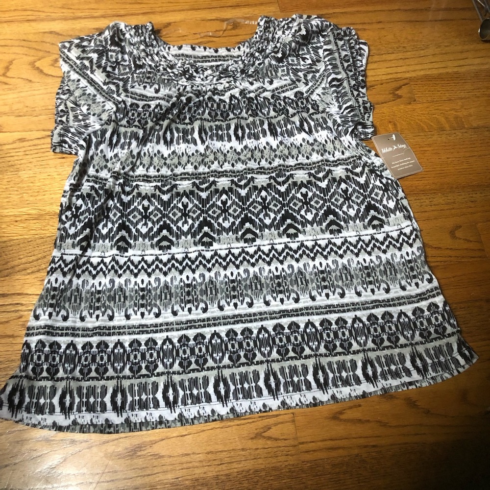 🎂White Stag Top - Black Batik - L (12-14)